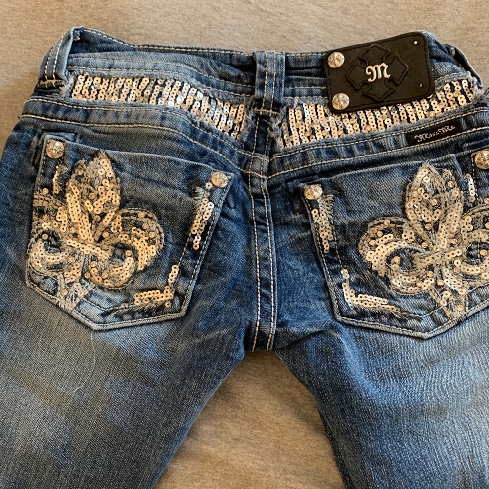 Super cute Miss Me Jeans